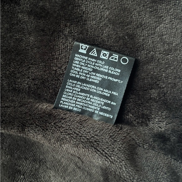 Weatherproof Women’s Size Large L Velour Lined Black Puffer Vest - Picture 5 of 8